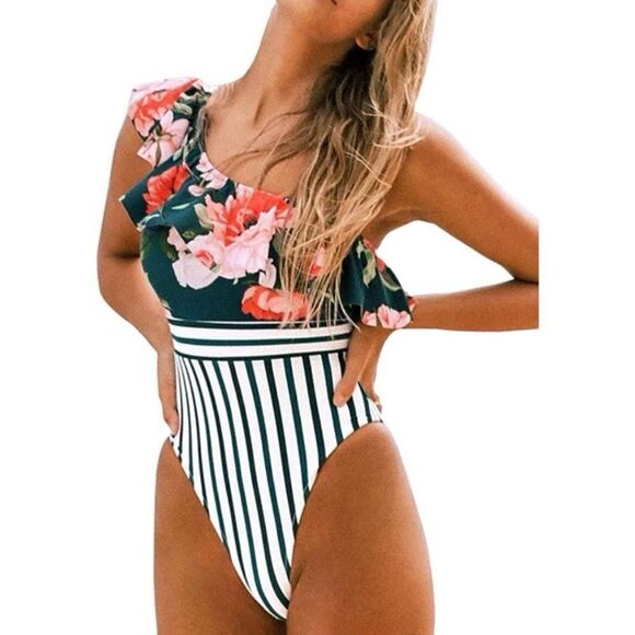 Cupshe ruffle one shoulder swimsuit S - Picture 1 of 8